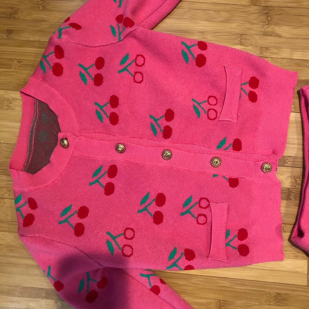 Cute cherry knit set - Picture 3 of 4